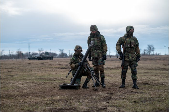 Группа военных Национальной армии участвует в учениях в Румынии.