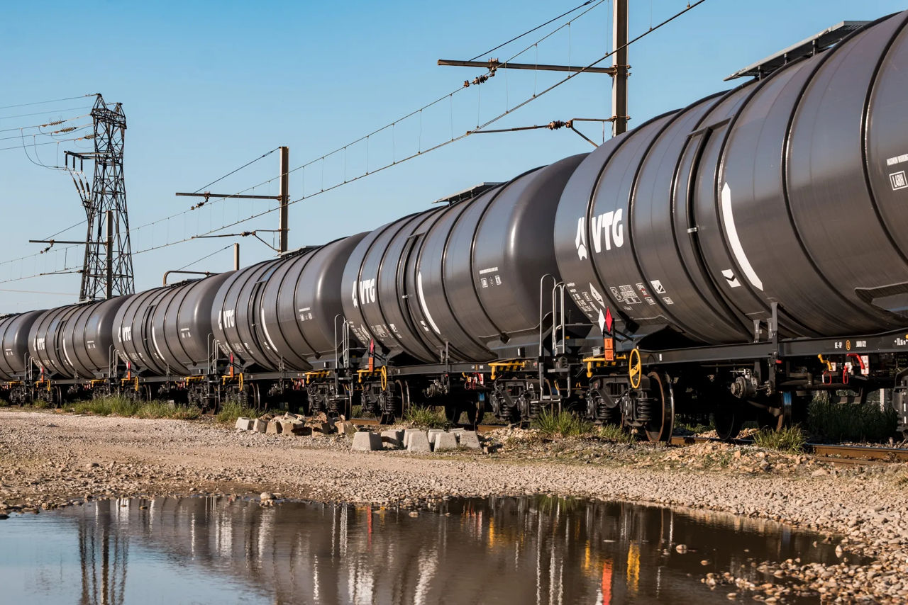 Bloomberg: Через месяц в мире закончатся запасы нефти.