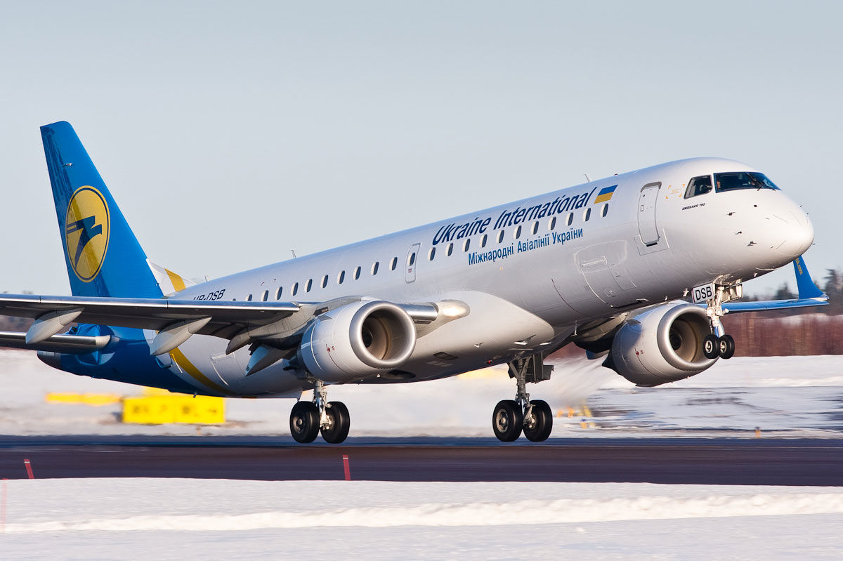 Украина запускает авиасообщение.