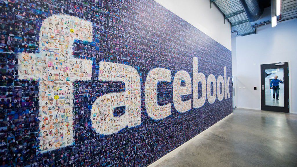 Facebook - одна из ведущих социальных сетей в мире.
