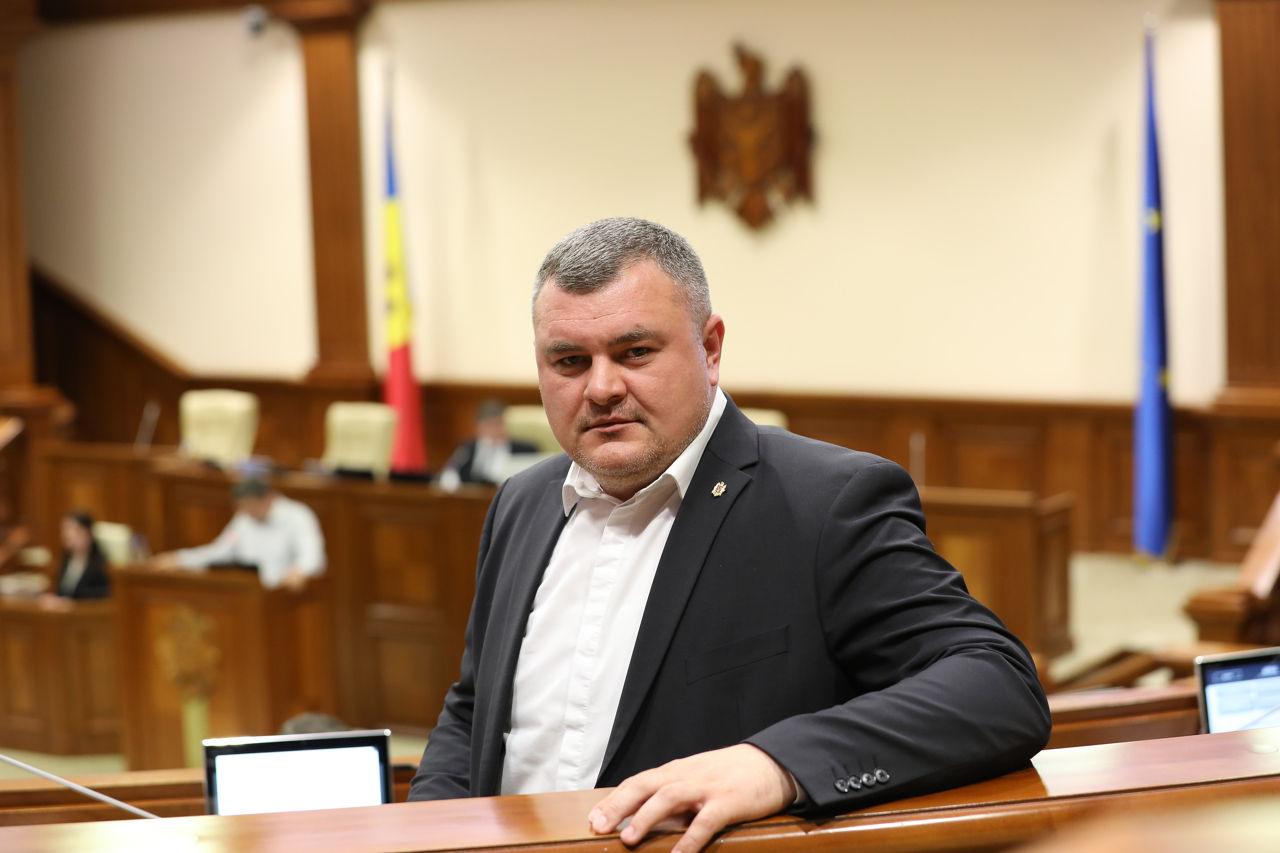 В Блоке коммунистов и социалистов сменился вице-председатель.