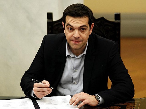 Премьер-министр Греции раскритиковал заявления лидеров ЕС о новых санкциях против России.