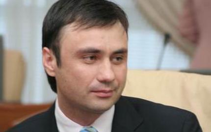 Experţii consideră că Vitalie Pîrlog, are şanse mari să fie confirmat de Parlament. 