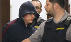Канадский офицер Пол Делайл признался следователям, что передавал секретную военную информацию сотрудникам российских спецслужб.
