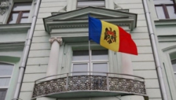 Имя будущего посла Молдовы в России по-прежнему неизвестно.