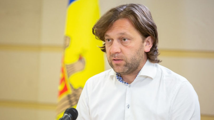 Депутат PAS Дмитрий Алайба.