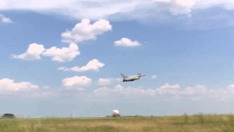 Typhoon в Румынии.