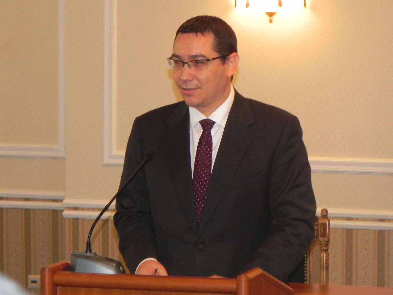 Premierul român a amintit și despre construcția gazoductului Iași – Ungheni, care urmează să fie dat în exploatare în acest an.