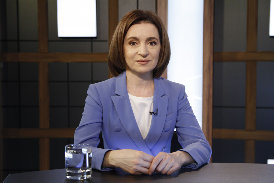 Санду заявила, что Молдова продолжит помогать беженцам из Украины.