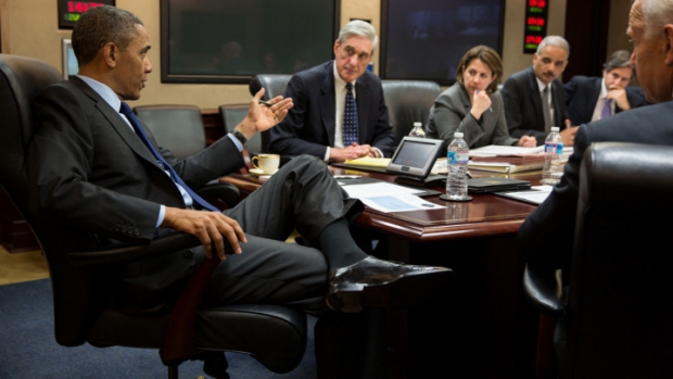 Obama şi-a mascat nervozitatea în timpul asaltului aspra lui Osama bin Laden în 2011 jucând numeroase partide de cărţi.