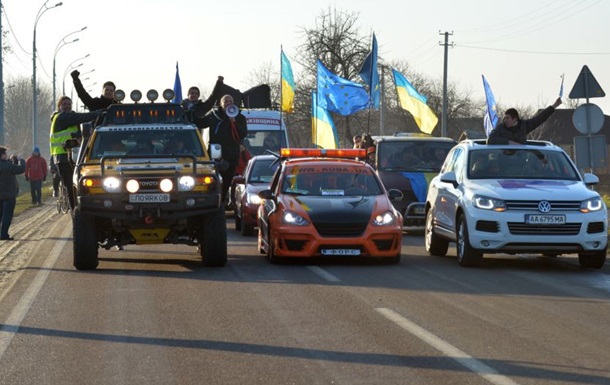 Автомайдан предлагает сформировать совместную рабочую группу для разработки положения и функций новой структуры. Фото: roadcontrol.ws