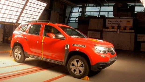 Обновленный кроссовер Renault Duster получил 0 звезд в краш-тесте.
