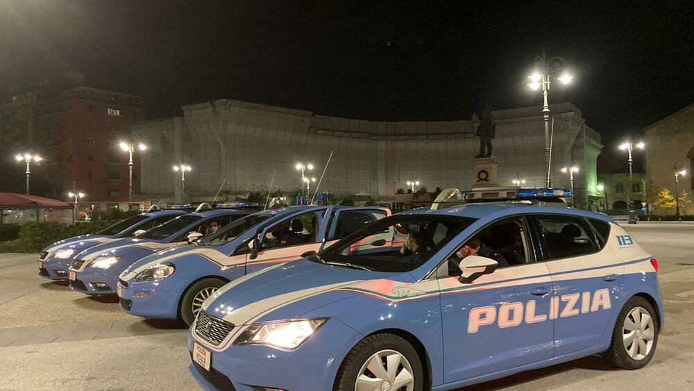 Подозреваемого в совершении серии краж гражданина Молдовы задержала полиция Италии.
