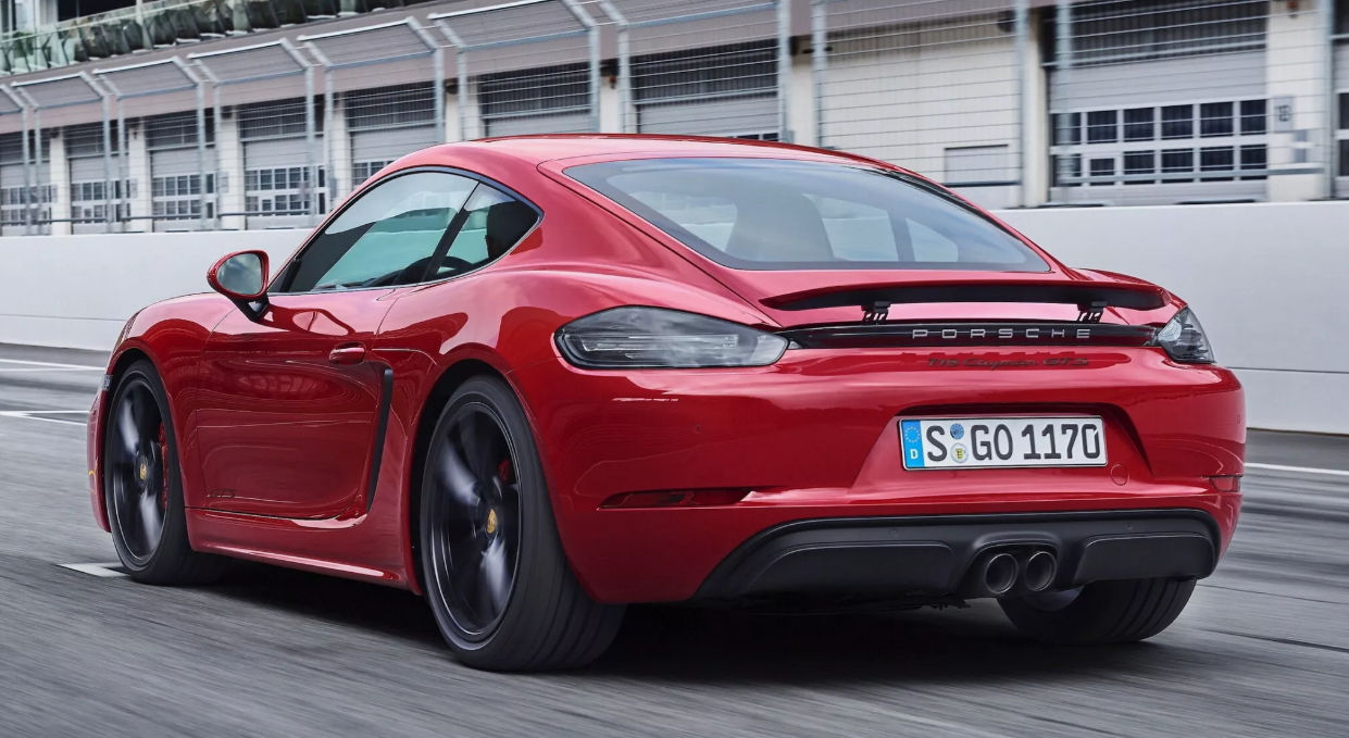 Porsche прекращает продажи своих самых доступных моделей в ЕС по нестандартной причине.