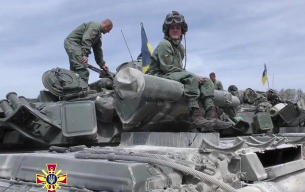 Украинские танки ехали по Польше без сопровождения.