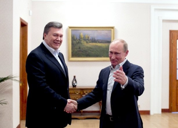 По информации источника, Путин пообещал в ходе переговоров выполнить ряд условий Януковича. Фото: zn.ua