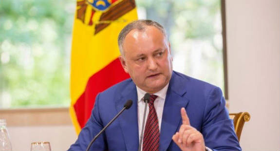 Додон пообещал пострадавшим от непогоды помощь от государства.
