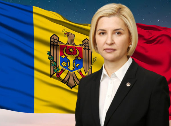 Влах поздравила граждан: Желаю нам единения и мудрых руководителей.