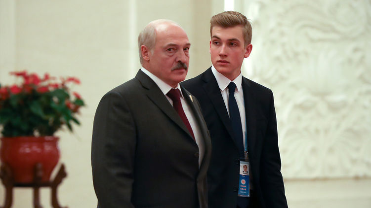Лукашенко приедет на парад Победы в Москве вместе с сыновьями.