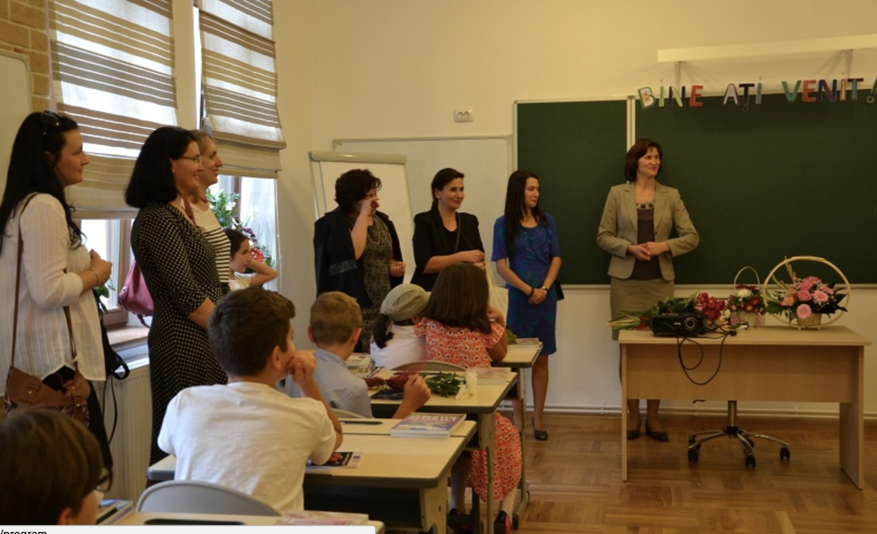 Учителя получат компенсацию за транспортные расходы.
