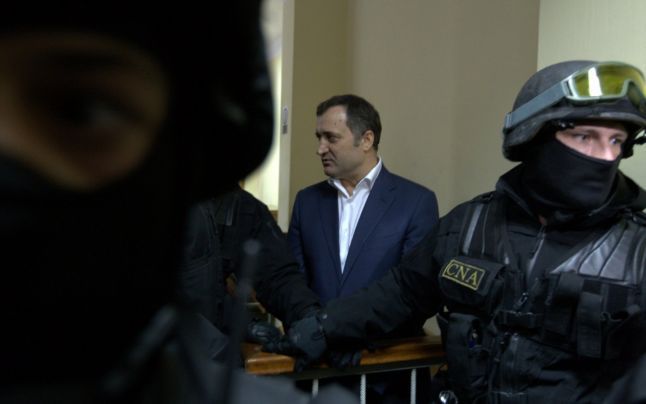 Vlad Filat rămâne în arest. Foto: stiri24.md