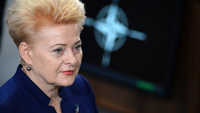 Грибаускайте пожаловалась британскому принцу на "угрозу с востока".