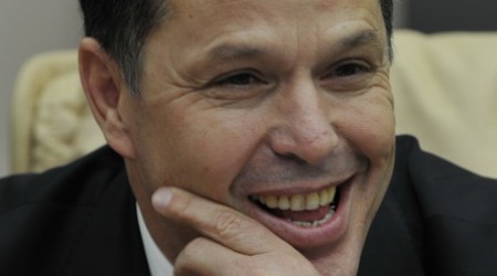 Михаил Формузал уверен, что следует жестко наказывать всех «тех, кто баламутит и подстрекает молодежь».