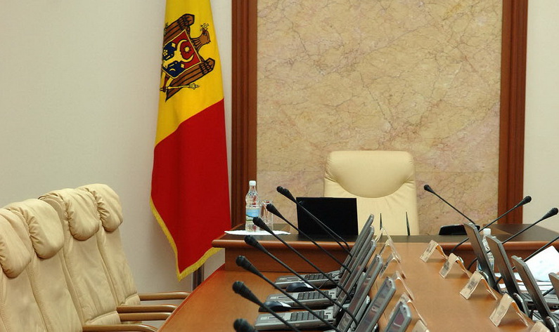 Astăzi, Iurie Leancă, urmează să prezinte în Parlament noua componenţă a Guvernului şi obiectivele noului Guvern. 