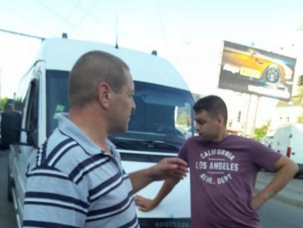 В Молдове появился новый бизнес - обманывать граждан на посылках из Европы.