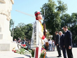 Premierul a menţionat importanţa personalităţii lui Ştefan cel Mare