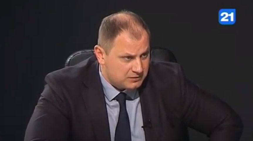 Адвокат Штефан Глигор.