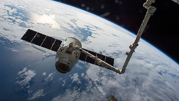 НАСА подтвердило задержку испытательного полета Dragon-2.