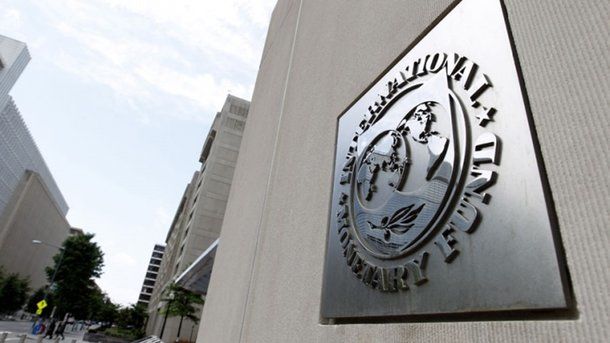 МВФ отложил финпомощь Украине.