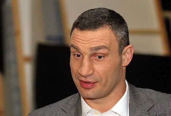 Правительство Украины одобрило увольнение Кличко.