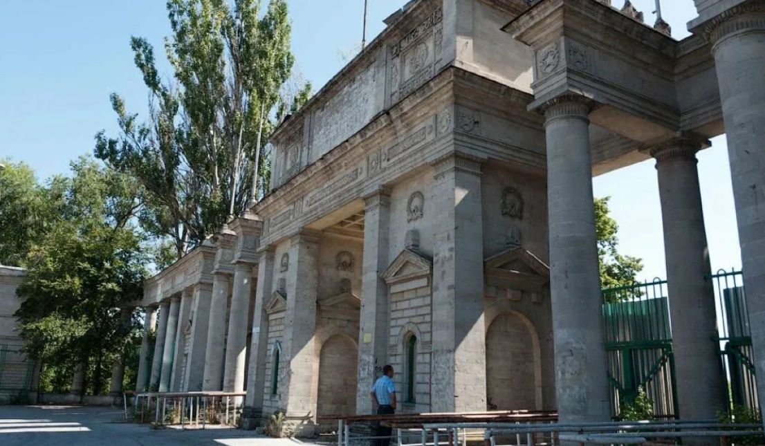 Вопрос о Республиканском стадионе вызвал разногласия на заседании мунсовета.