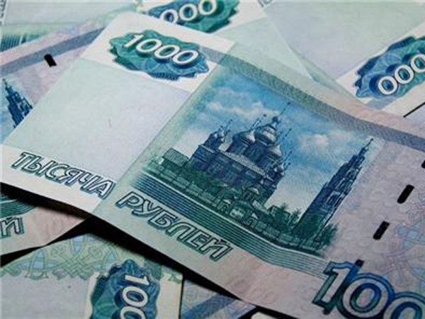 La Simferopol, reprezentantii unui hotel au declarat ca accepta ruble, dar le transforma in grivne.