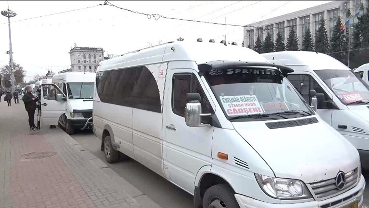 Перевозчики проведут акцию протеста 12 февраля.