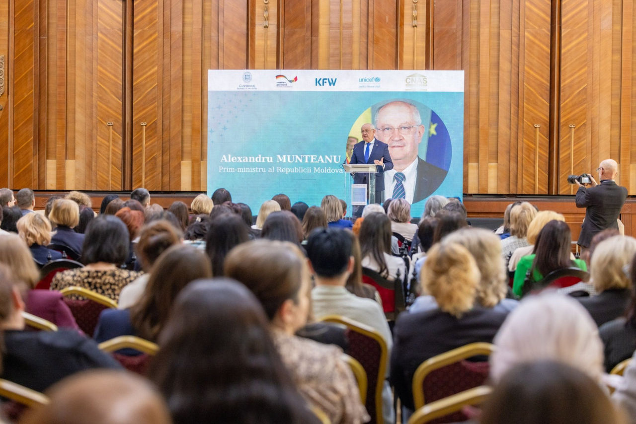 Munteanu: Un sistem social puternic se construiește împreună – prin muncă și solidaritate.