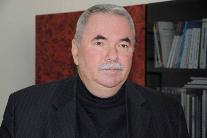Чиботару считает, что национальная армия не может обеспечивать обороноспособность страны, обладая техникой времён СССР.