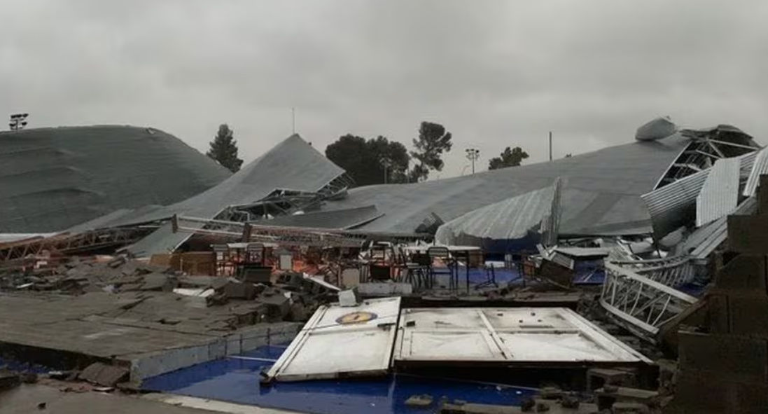 В Аргентине 13 человек погибли из-за обрушения крыши скейт-парка.