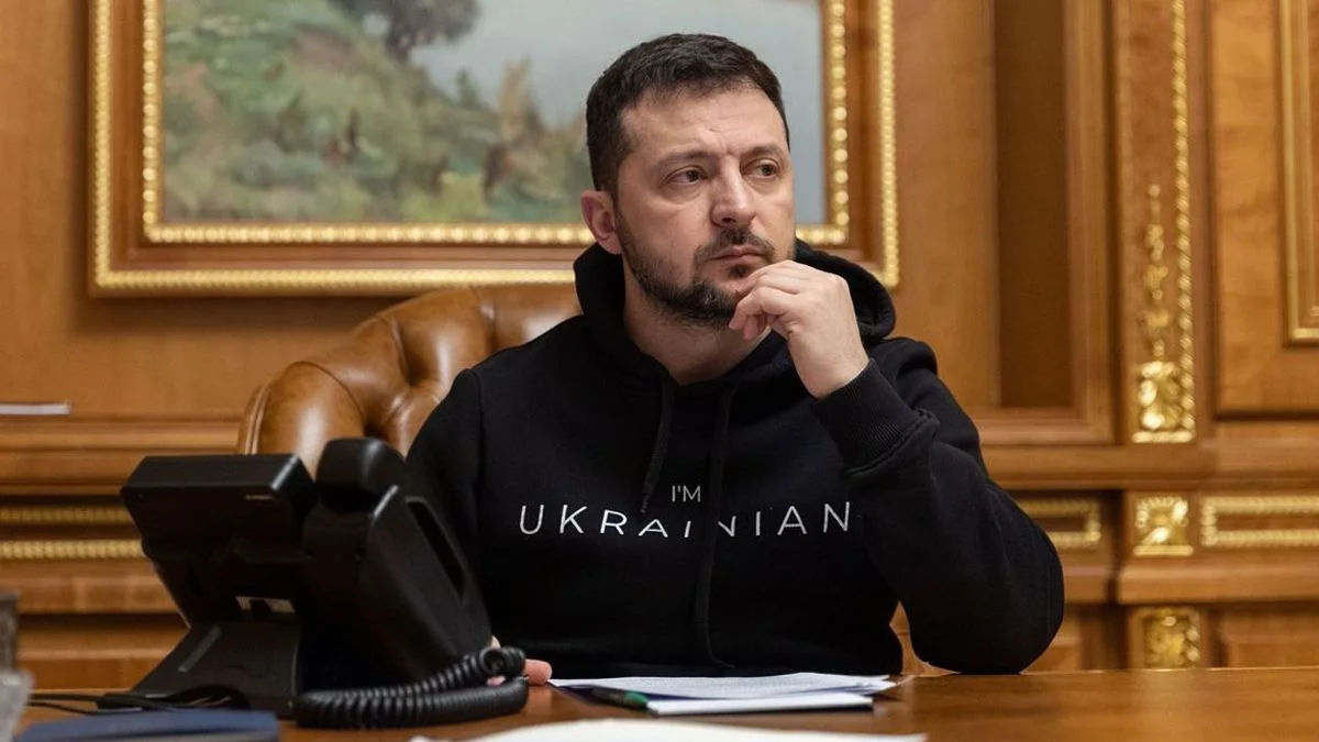 Зеленский снова пригласил Трампа в Украину, назвал его "план мира" опасным.