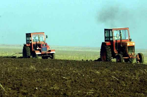În 2017 agricultorii vor folosit Registrul preţurilor de referință pentru maşini, utilaje și echipamente agricole. Foto: independent.md