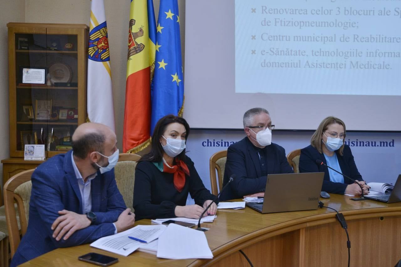 В примэрии состоялись дебаты по проекту муниципального бюджета на 2022 год.