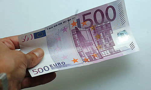 Евро подрос на 20 банов и стоит 20,84.