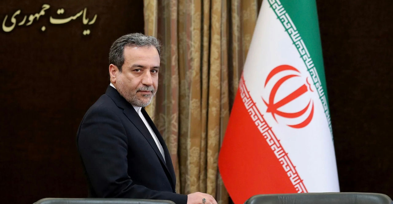 Iranul anunță că este pregătit să încheie un acord privind renunțarea la armele nucleare.