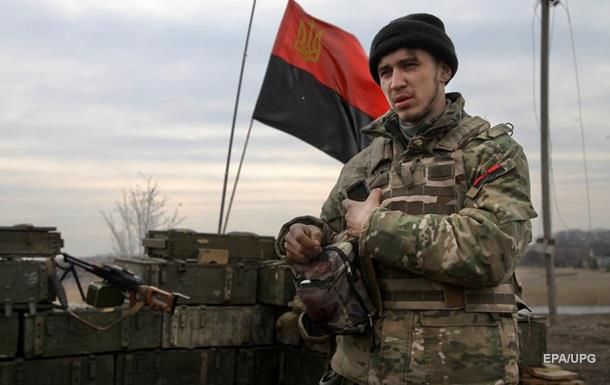 В "Правом секторе" заявили, что присоединятся к блокаде Крыма.