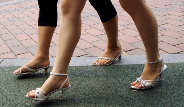 Oamenii de ştiinţă cred că anumite caracteristici ale vieţii sexuale se reflectă în mers.