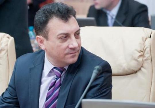 Termenul-limită de prezentare a proiectelor este 15 septembrie 2012.