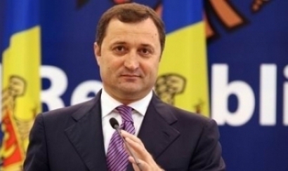 Totodată, Vlad Filat a menţionat că partidul său "este pregătit să înceapă negocierile, pentru a guverna stabil şi a evita anticipatele".