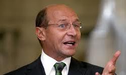 Totodată, Băsescu a reiterat că nu acceptă existența limbii și al poporului moldovenesc